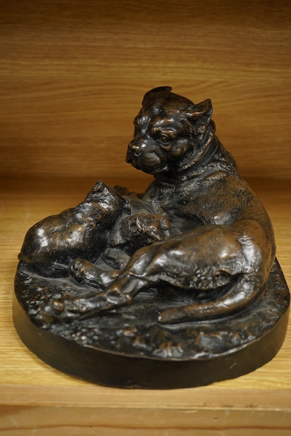 After W. Wolfe, a resin Bull Mastiff dog group, 34cm wide. Condition - poor